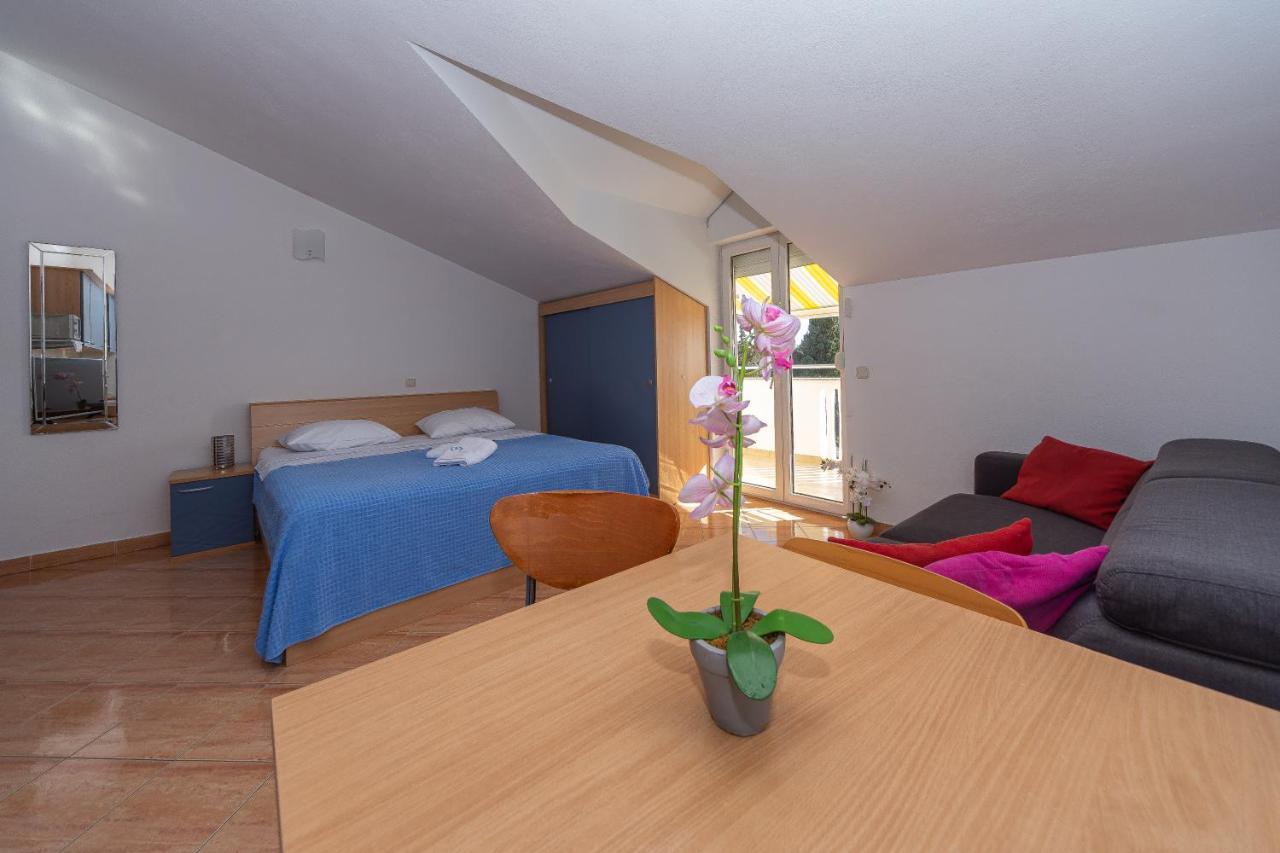 Apartments Dalmata 比奥格勒·纳·莫鲁 外观 照片