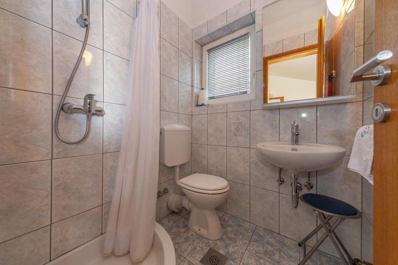 Apartments Dalmata 比奥格勒·纳·莫鲁 外观 照片