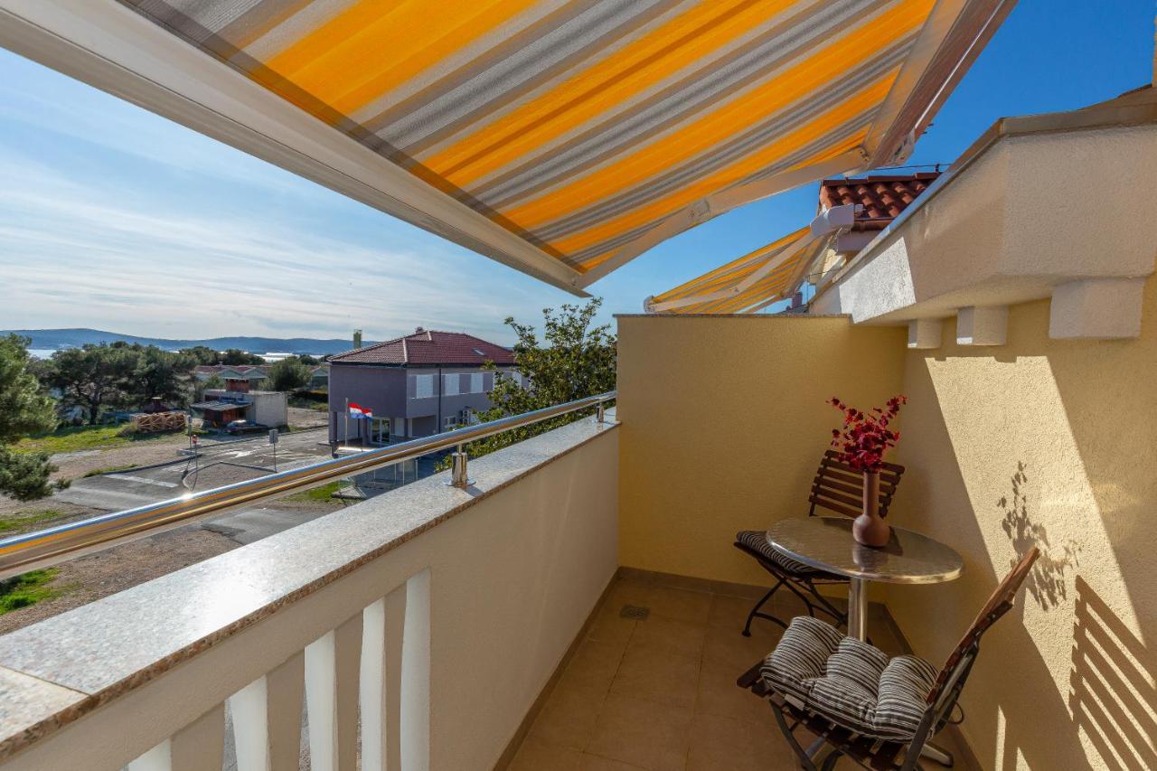 Apartments Dalmata 比奥格勒·纳·莫鲁 外观 照片