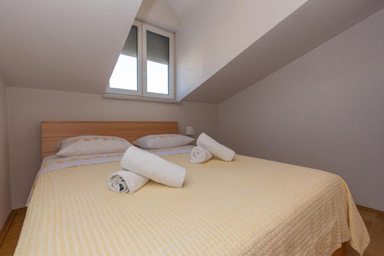 Apartments Dalmata 比奥格勒·纳·莫鲁 外观 照片