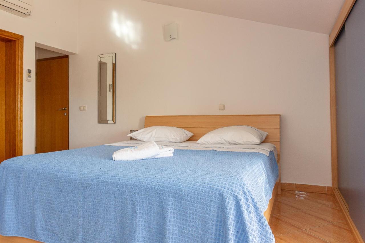 Apartments Dalmata 比奥格勒·纳·莫鲁 外观 照片